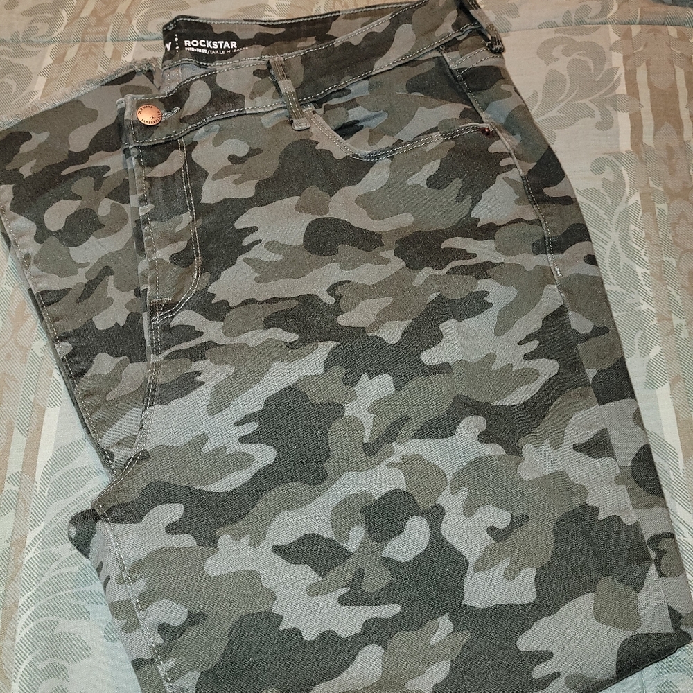 Old Navy 18 Pants